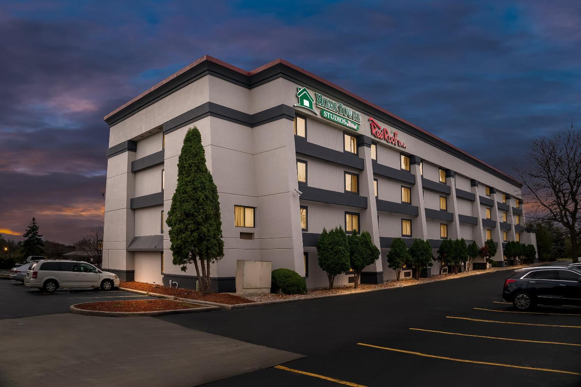 Hometowne Studios By Red Roof Flint Exterior foto